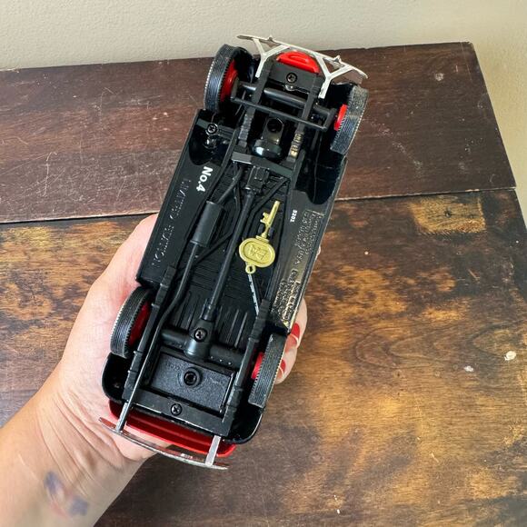 Sentry Hardware 1936 DODGE‎ PANEL DELIVERY TRUCK Die Cast Bank with Box - Picture 7 of 10